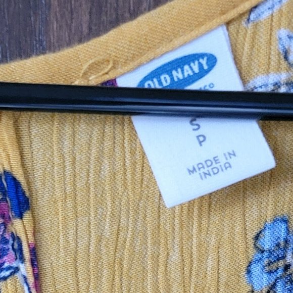 Old Navy Yellow Floral Romper Size Small - Picture 7 of 14